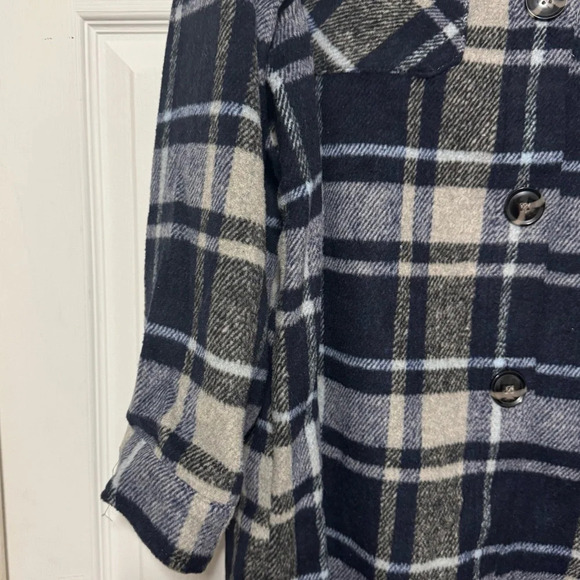 Jason Maxwell Women's Plus Size Plaid Button Down Shacket, Size 2X - Picture 4 of 8